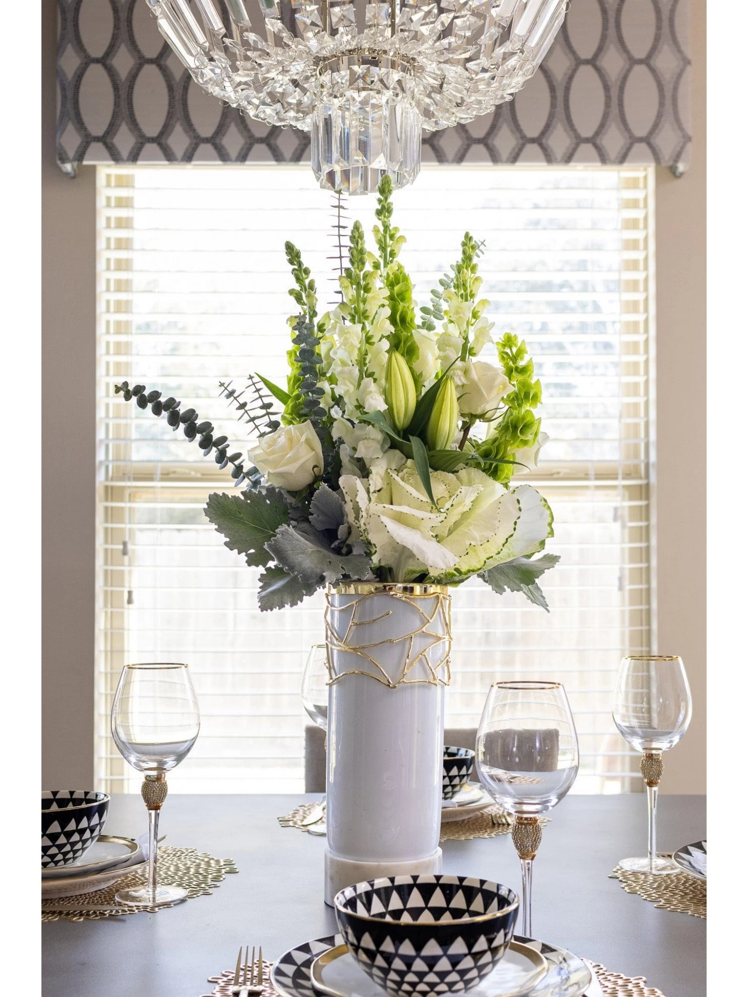 White Glass Vase With Mesh Design (2 Styles) "From Pops Of Color Home Collection" 6 White Glass Vase With Mesh Design (2 Styles) "From Pops Of Color Home Collection" - Image 4