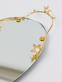 Oval Mirrored Tray With Gold & White Flower Design 10 Oval Mirrored Tray With Gold & White Flower Design -Home Essentials Shop DD5A6564 new 1