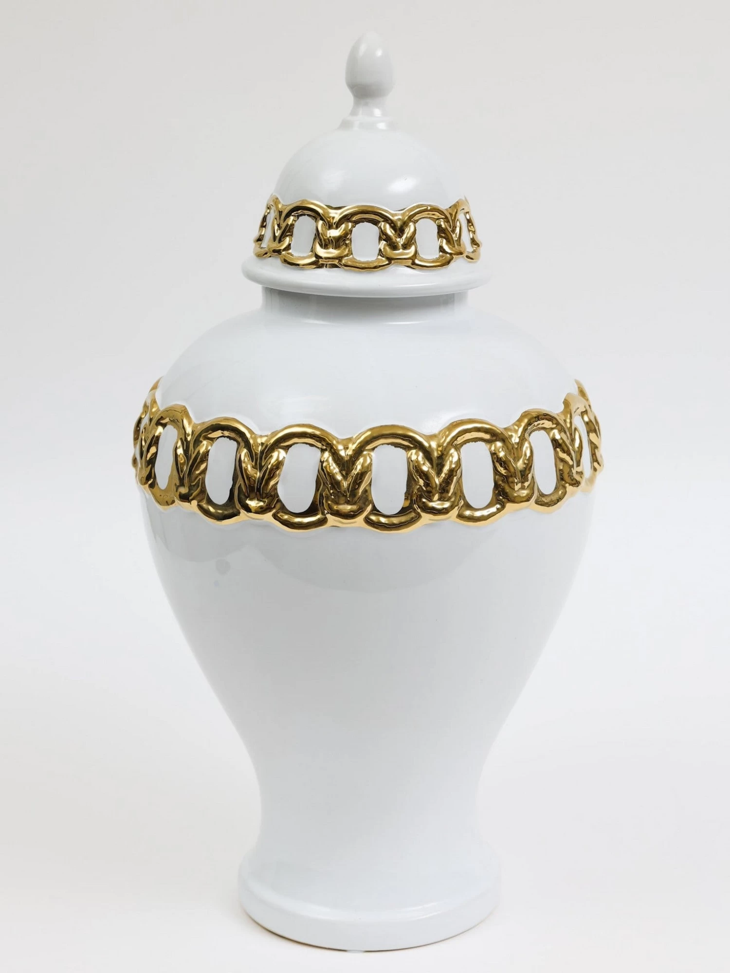 White Ceramic Ginger Jar With Stunning Gold Chain Details (3 Sizes) 4 White Ceramic Ginger Jar With Stunning Gold Chain Details (3 Sizes) - Image 2