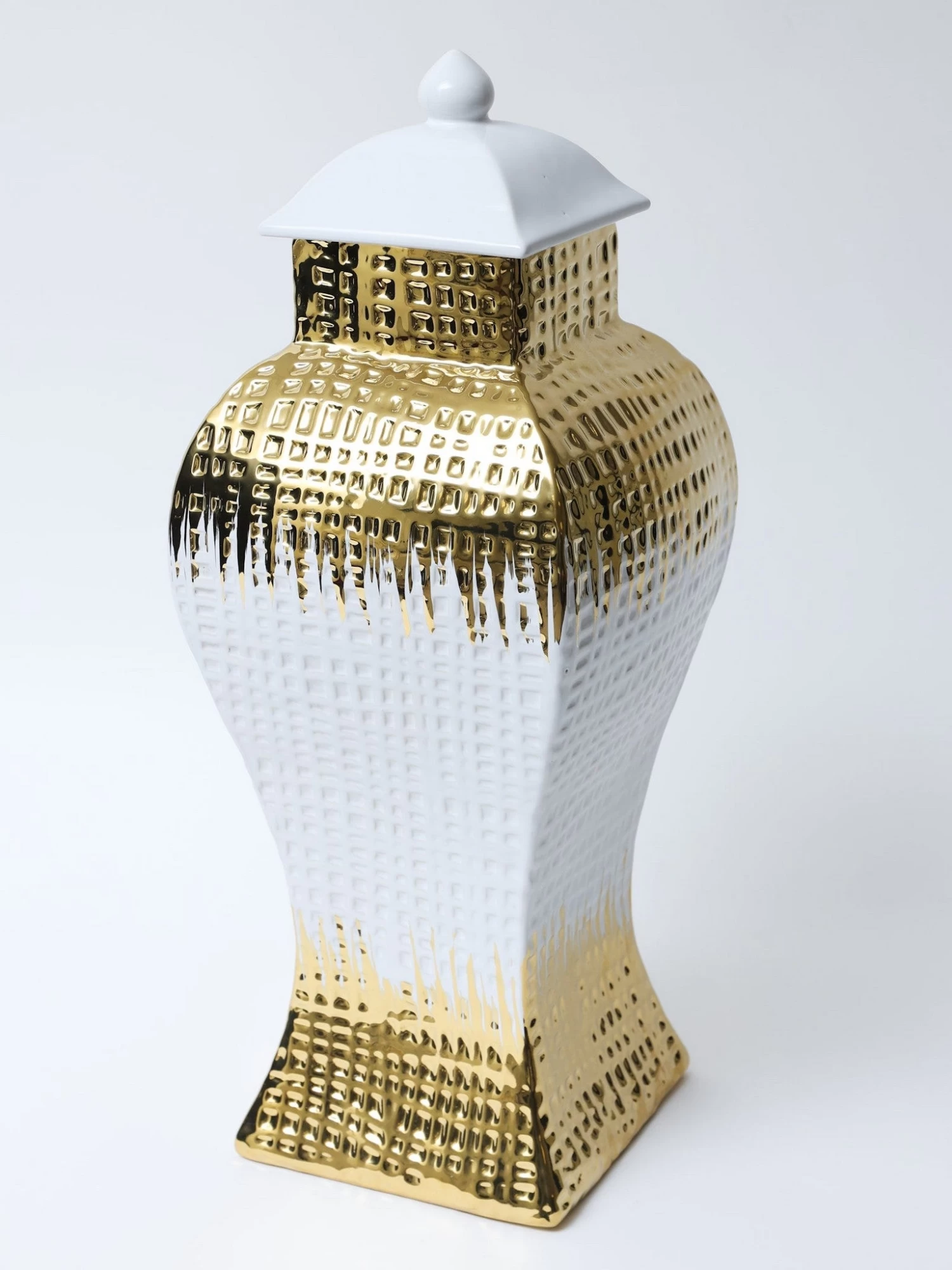 Gold And White Textured Ginger Jar (2 Sizes) 7 Gold And White Textured Ginger Jar (2 Sizes) - Image 5