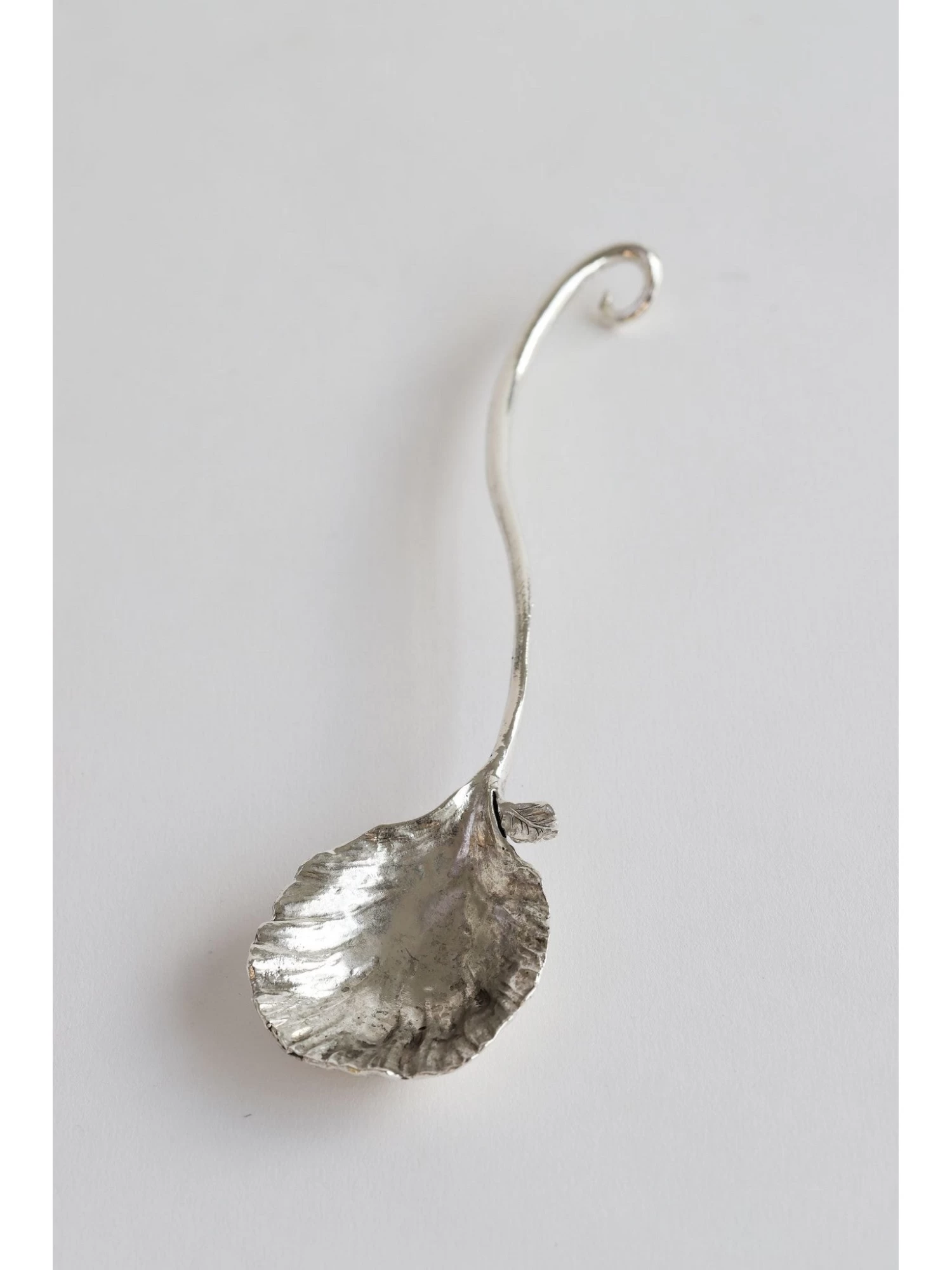Silver Flower Petal Spoon Rest ( 2 Sizes ) 6 Silver Flower Petal Spoon Rest ( 2 Sizes ) - Image 4