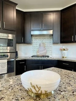 White Ceramic Bowl With Gold Textured Details On Gold Base " From Pops Of Color Home Collection" -Home Essentials Shop IMG 20220208 WA0015 new