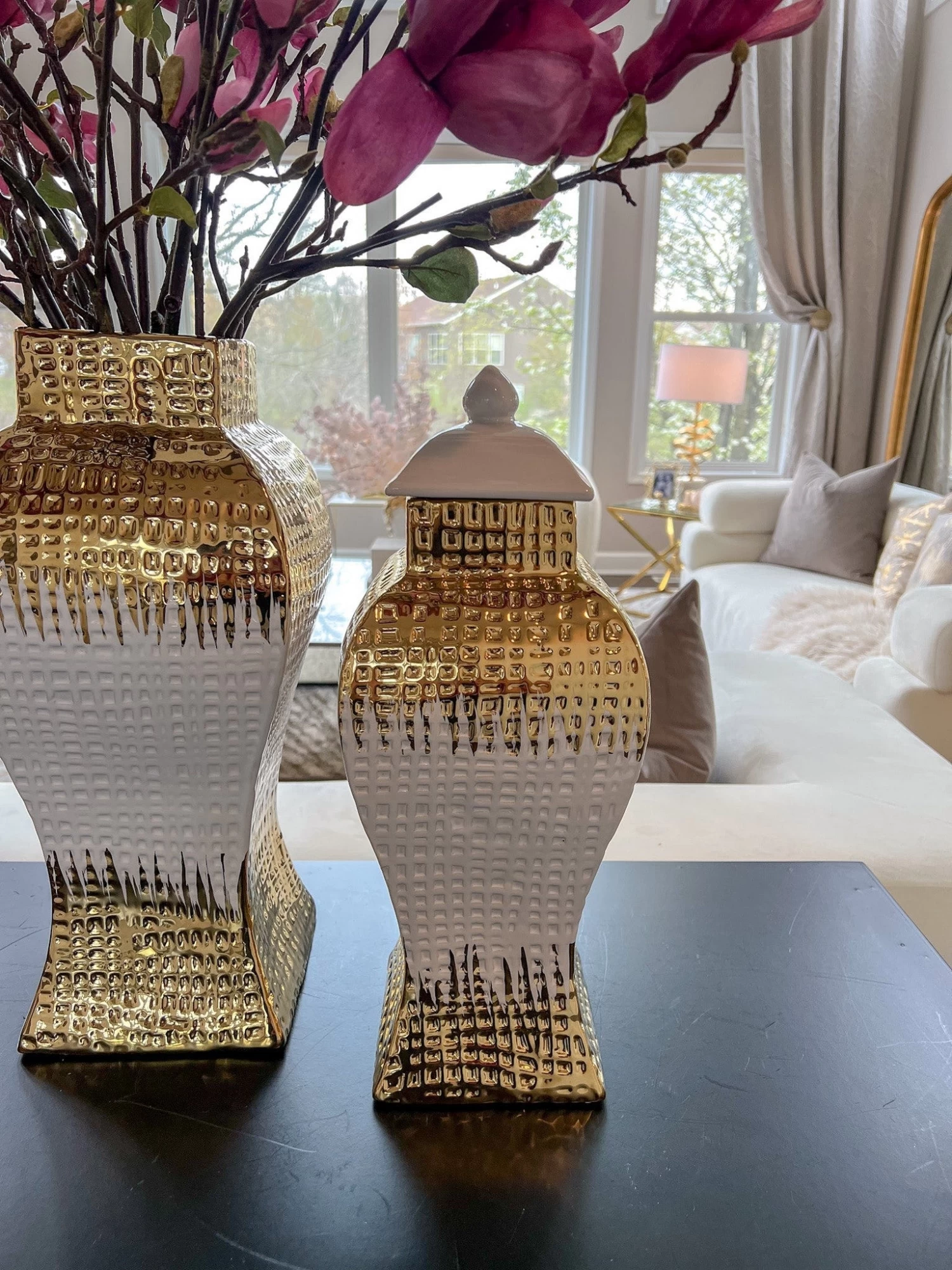 Gold And White Textured Ginger Jar (2 Sizes) 5 Gold And White Textured Ginger Jar (2 Sizes) - Image 3