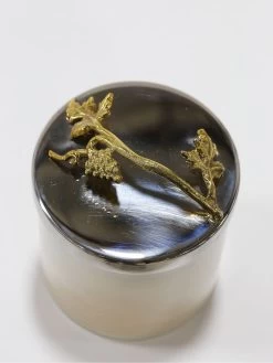 Silver And Gold Detailed Lid Candle - Vanilla (6 Styles) 23 Silver And Gold Detailed Lid Candle - Vanilla (6 Styles) -Home Essentials Shop IMG 2676 1 43ecd98c c92e 49ec 87e3 2c5be7280faa new