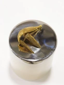 Silver And Gold Detailed Lid Candle - Vanilla (6 Styles) 17 Silver And Gold Detailed Lid Candle - Vanilla (6 Styles) -Home Essentials Shop IMG 2683 new