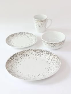 16 Piece Polka Dot Detailed White Dinnerware Set -Home Essentials Shop IMG 3481 new