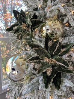 Oversized Gold Ornament (2 Sizes)