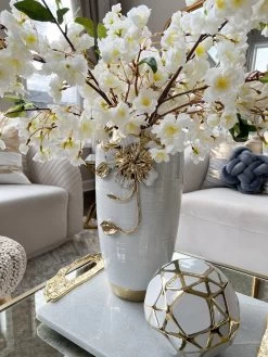 White & Gold Flower Vase -Home Essentials Shop IMG 6438 1 new