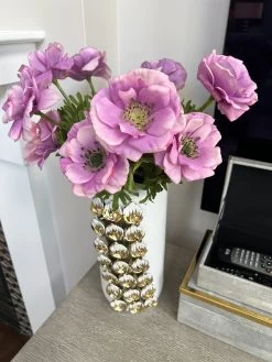 White Ceramic Vase With Gold & White Cascading Petal Design -Home Essentials Shop IMG 6930 90f0176a 83a6 44b9 9ba7 36ae78014f79 new 1