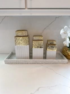 White Hammered Jar With Gold Border & Lid (3 Sizes)