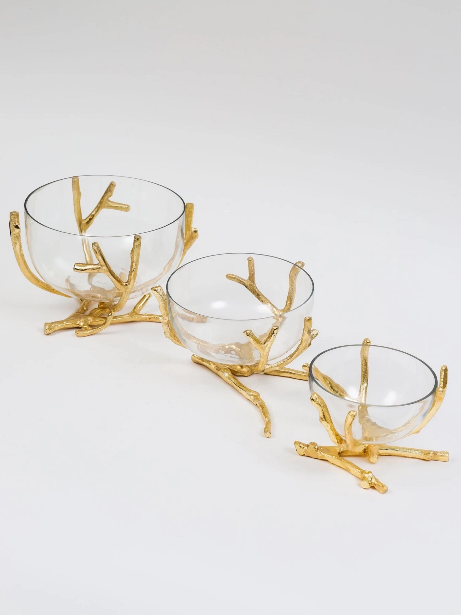Bowls With Gold Branch Design (3 Sizes) 4 Bowls With Gold Branch Design (3 Sizes) - Image 2
