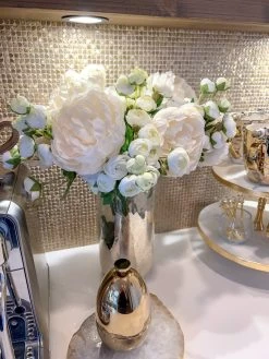 Gold Oval Holder With Hammered Utensils (2 Styles) -Home Essentials Shop IMG 7773 e3c80265 aed9 43ef bf3b 2c51339c1507 new