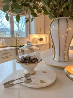 Round Marble Platter With Gold Bees -Home Essentials Shop IMG 8092 new