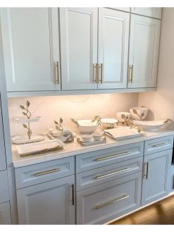 White Ceramic Serving Tray With 4 Bowls And Gold Leaf -Home Essentials Shop image 0416b522 db49 4c0a a58e fd4a67b3fda8 new