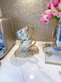 Gold Edge Agate Trivet With Knife