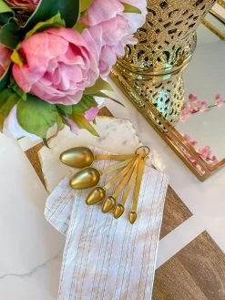 Gold Almond Shape Measuring Spoons