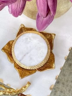 Flower Shaped Trivet (2 Colors) -Home Essentials Shop image 170e1d97 f540 4dde bace 3084ecb618b7 new