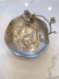 Metal Floral Bowl (2 Colors) -Home Essentials Shop image 1a183c74 1f02 4127 aee4 978259680cb8 new