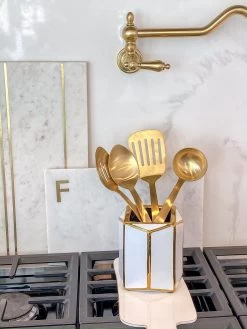 Matte Gold Spatula -Home Essentials Shop image 5baa76d8 0976 4108 af4b 30598295dc4d new