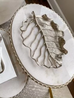 Silver Openwork Leaf Decor/Trivet -Home Essentials Shop image 6672e09d 5c88 40fe 9309 293a098ff21f new