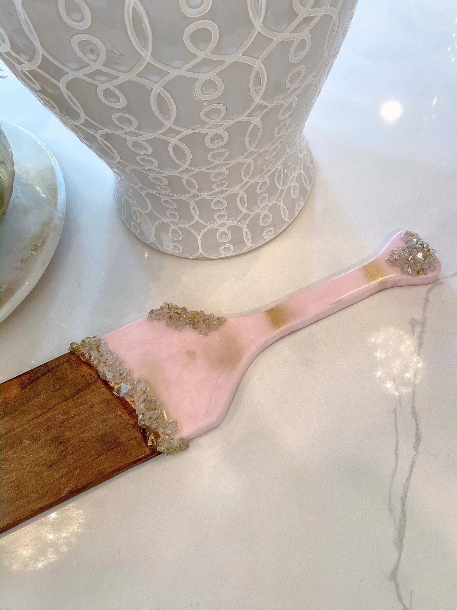 Gold Leaf And Pink Resin Wood Paddle Serving Board 4 Gold Leaf And Pink Resin Wood Paddle Serving Board - Image 2