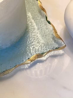 Square Crystal Tray With Gold Edge -Home Essentials Shop image b2f1464c e1a4 46ba 9c28 5151e0ec1008 new