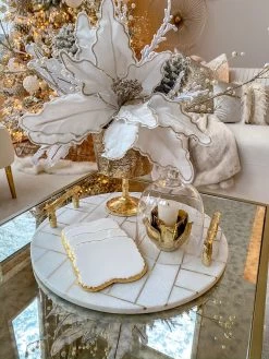 Set Of 4 White Enameled Gold Metal Coasters -Home Essentials Shop image c7bcb16b 91eb 4300 95a9 daf510ea6bb1 new