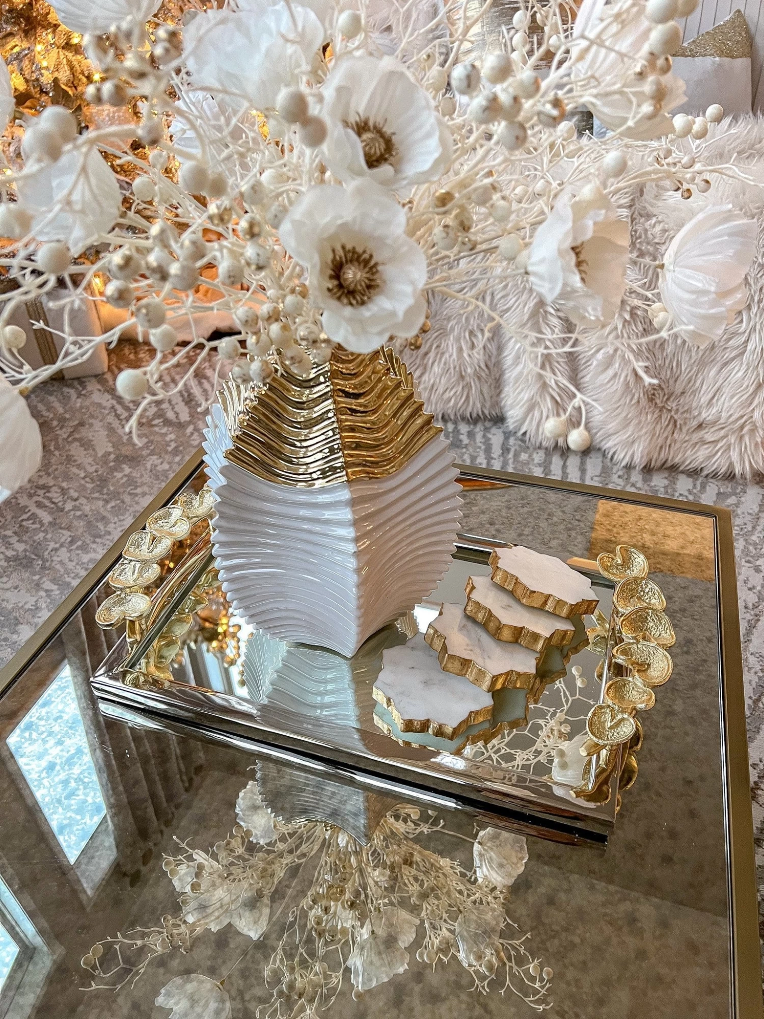 Rectangular Mirror Tray With Silver Border And Gold Leaf Design (2 Sizes) 3 Rectangular Mirror Tray With Silver Border And Gold Leaf Design (2 Sizes)