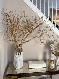 White And Gold Porcelain Vase With Circle Cutout Design (2 Styles) -Home Essentials Shop image ef0e2a50 1219 47c7 9c8e 52e104e426a1 new 1