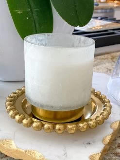 Vanilla/Gardenia Candle With Gold Detail (2 Scents) -Home Essentials Shop image f6c67dac c690 4991 bfe4 d24188eb214d 1