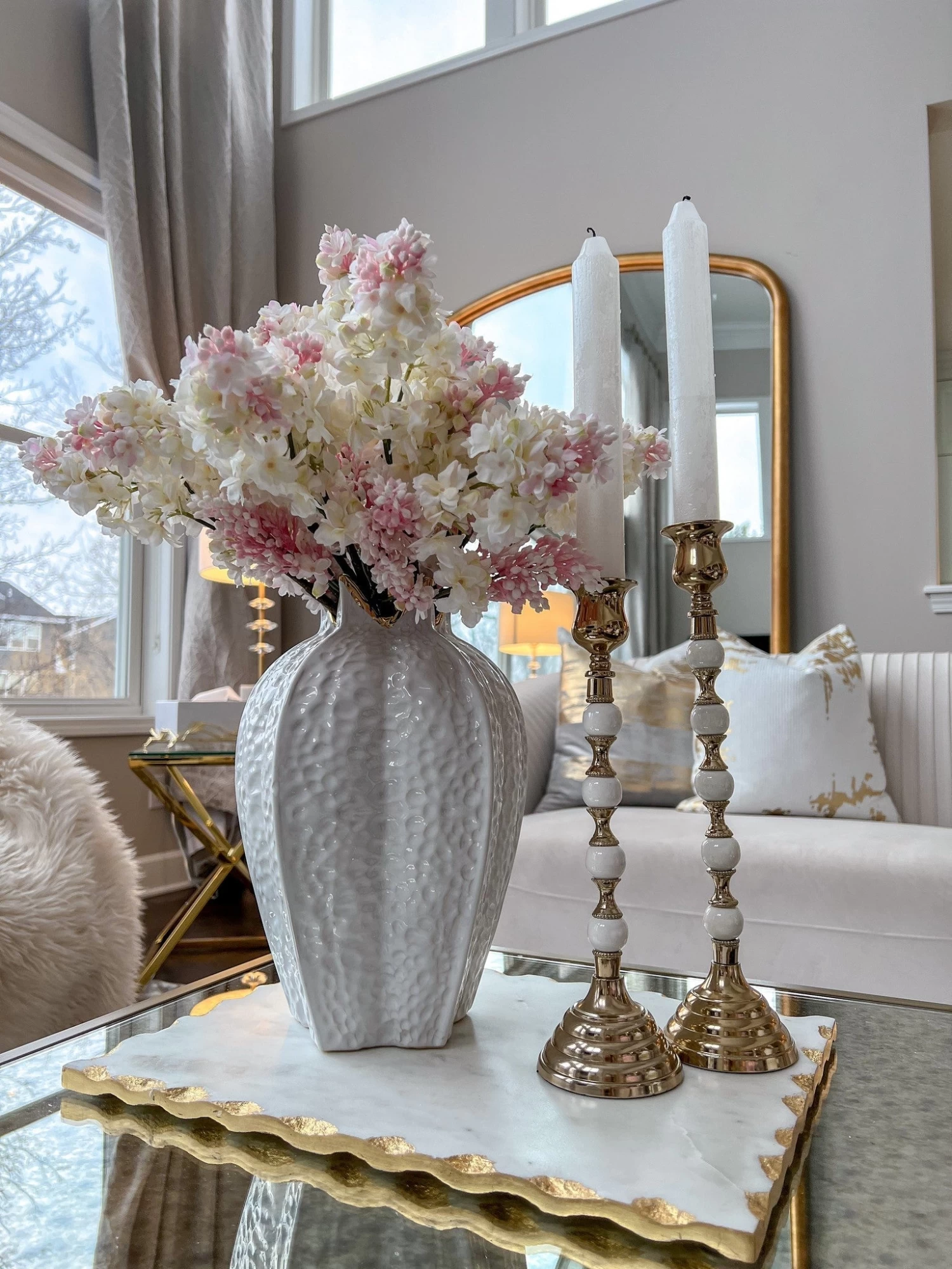 White And Gold Beaded Candleholders (2 Sizes) 9 White And Gold Beaded Candleholders (2 Sizes) - Image 7